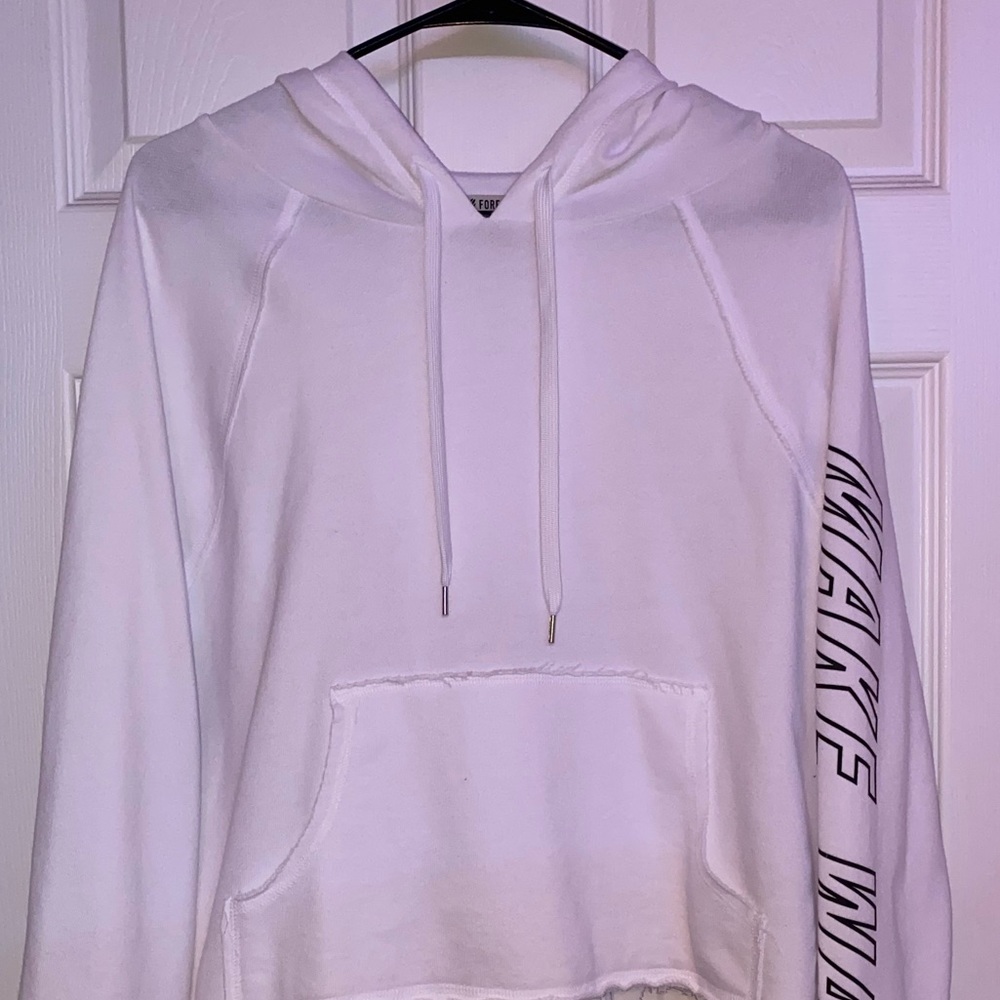 Cropped hoodie